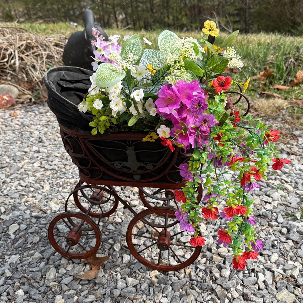 Vintage Victorian Style Doll Stroller/Carriage